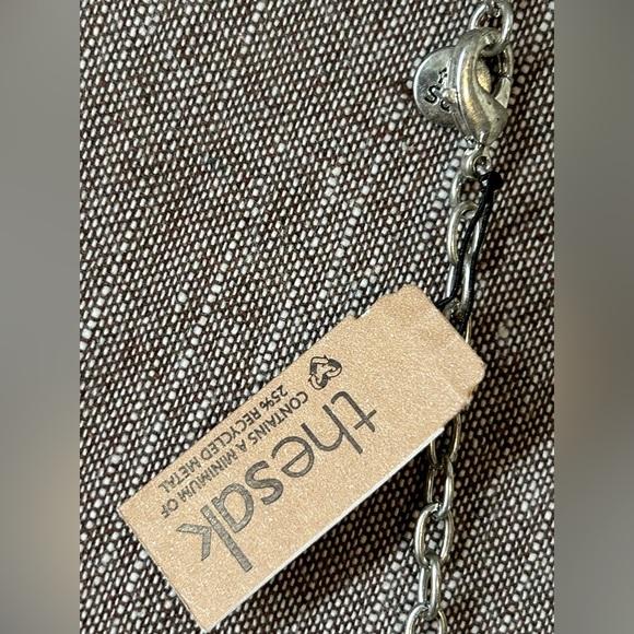 NWT The Sak Silvertone Teardrop blue stone pendant Logo hang tag Length appr.12” - Picture 3 of 7